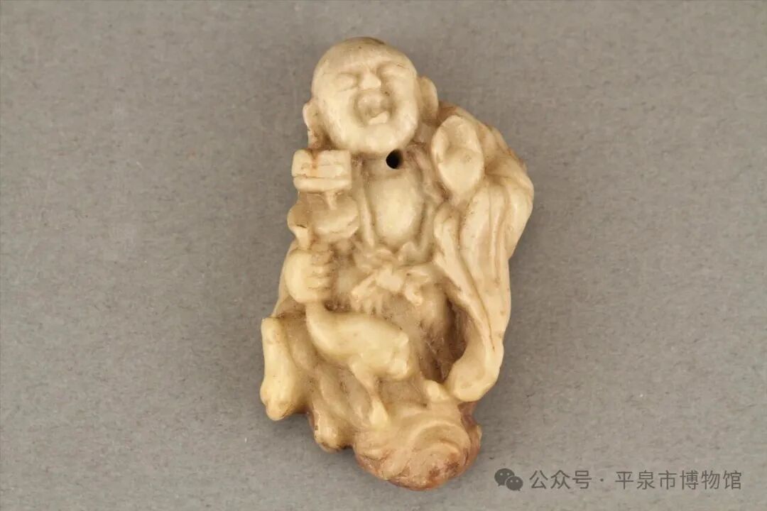 1-26060QP030341.jpg