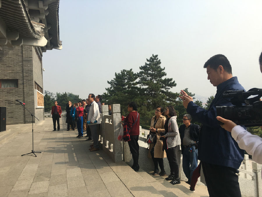 402 “喜迎十九大,共筑中国梦”—“与古为徒(李建国、回金华、刘志久)三人书法展”圆满落幕(图2)